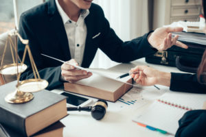 Poznáte hlavné rozdiely medzi formami podnikania SZČO a s.r.o.?